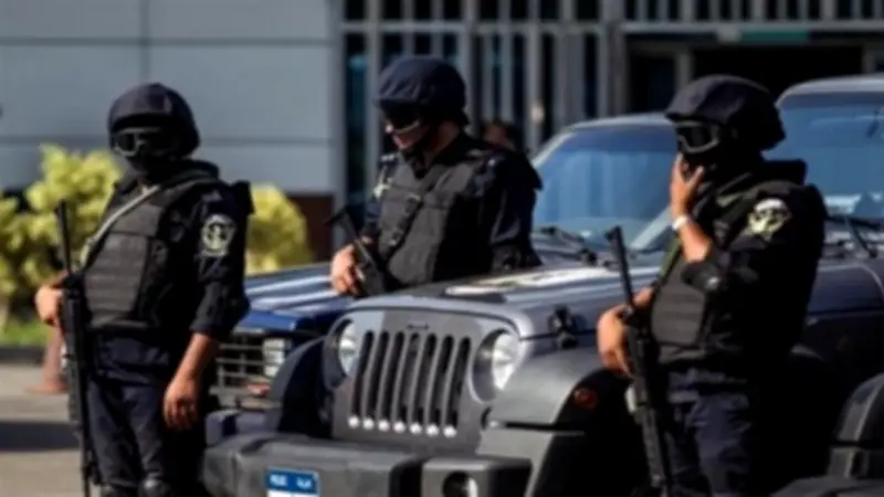 ضبط سيدة عذبت زوجة ابنها حتى الموت في طنطا والنيابة تأمر بحبسها
