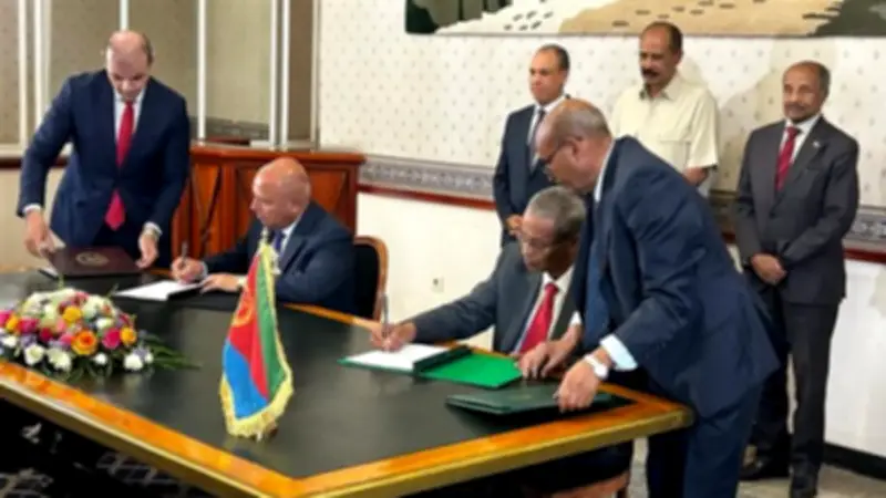 مصر وإريتريا توقعان اتفاقية تعاون في النقل البحري