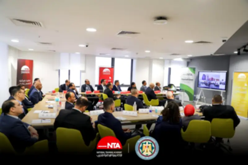 الأكاديمية الوطنية تبدأ البرامج التدريبية للعاملين بالضرائب والجمارك