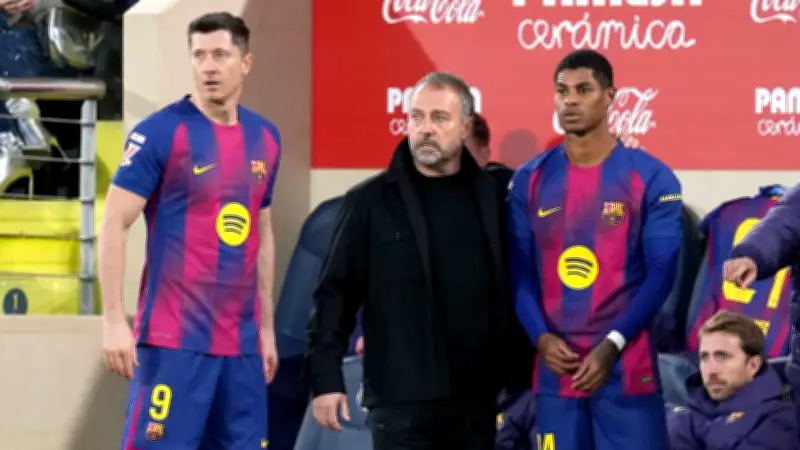 فليك: لا أريد استمرار ليفاندوفسكي ورحيله مفيد لبرشلونة