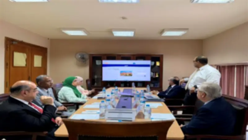 رئيس جامعة حلوان يؤكد دعم الأنشطة الرياضية والاجتماعية والثقافية للطلاب