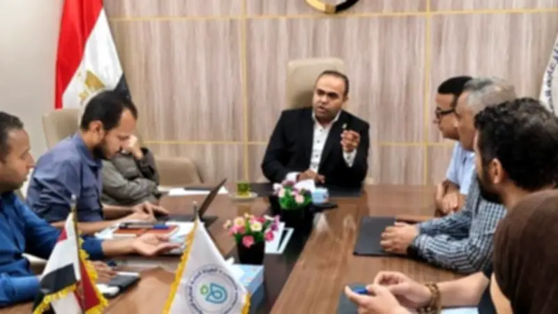 اجتماع توجيهي دوري لفريق إشراف الرعاية الصحية بالأقصر لمتابعة الجودة