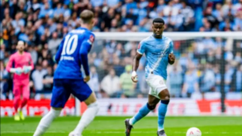 مانشستر سيتي يتوج بكأس الاتحاد الإنجليزي بهدف سيمينو ومرموش أساسياً