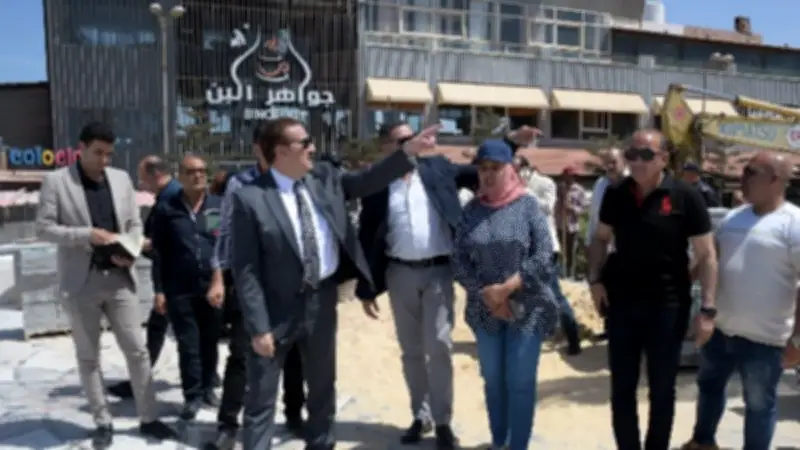 أبو ليمون يتفقد أعمال تطوير المرحلة الثانية من كورنيش بورسعيد ويوجه بتكثيف الجهود