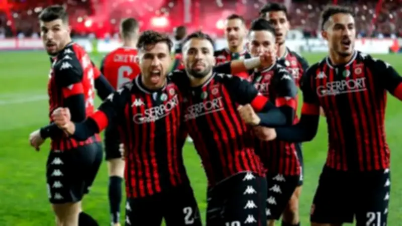 اتحاد العاصمة يظفر بلقب الكونفدرالية الإفريقية بركلات الترجيح على الزمالك