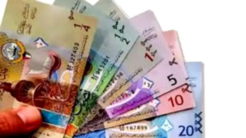سعر الدينار الكويتي اليوم الأحد في البنوك المصرية