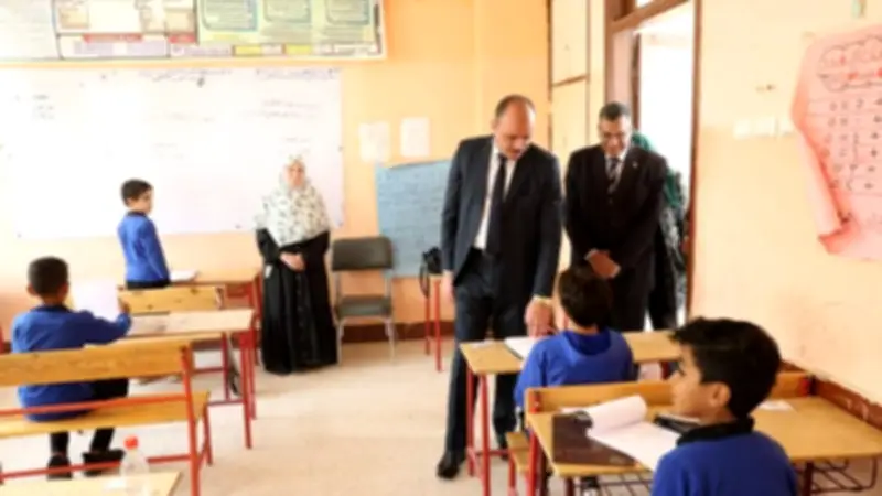 نائب محافظ الوادي الجديد يتفقد لجان امتحانات صفوف النقل