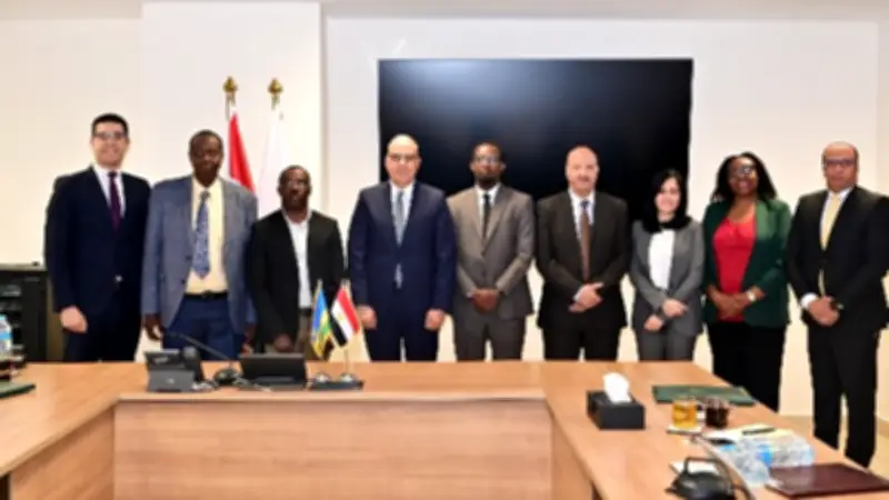 سويلم يشيد بدمج حماية الأودية من السيول مع سدود حصاد الأمطار برواندا