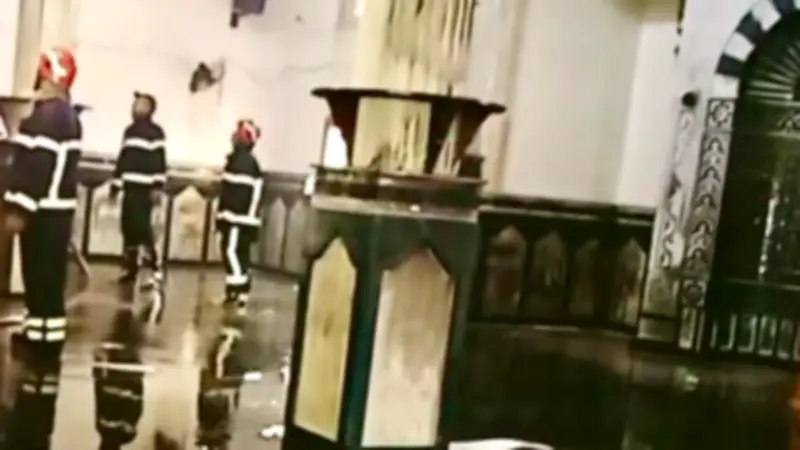 السيطرة على حريق مسجد الحنان المنان بالإسكندرية بسبب ماس كهربائي