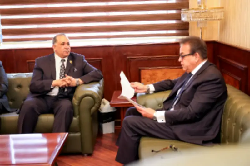وزير الصحة يوجه بدراسة أوضاع المحامين مع الهيئة العامة للتأمين الصحي