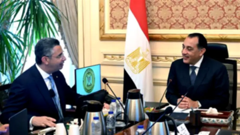 مدبولي يؤكد استمرار جهود توفير السلع للمواطنين استعدادا لعيد الأضحى