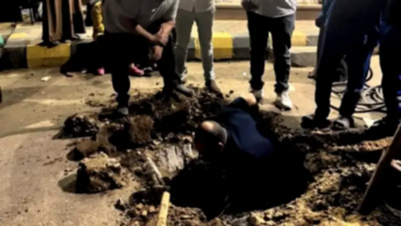 إصلاح هبوط أرضي بمنطقة سيدي شبل في المنوفية
