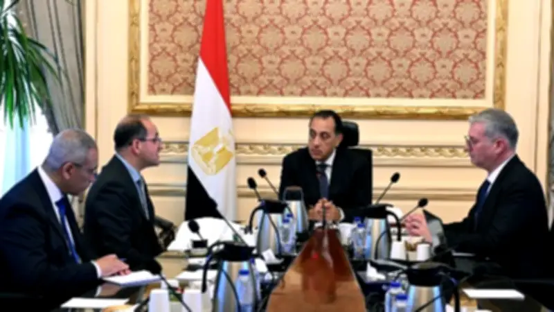 رئيس الوزراء يتابع خطة تأمين وقود الكهرباء والمصانع لعيد الأضحى والصيف