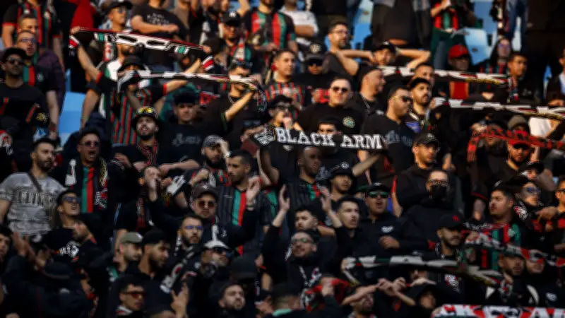 حادث مأساوي في مباراة صن داونز والجيش الملكي في نهائي دوري أبطال أفريقيا
