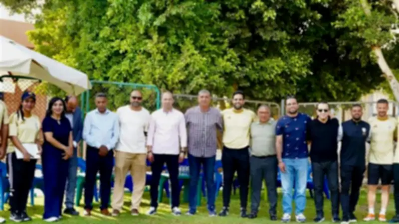 مجلس إدارة إنبي يدعم الجهاز الفني الجديد في زيارة خاصة