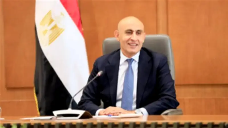 وزير التعليم يتوجه للمملكة المتحدة للمشاركة في المنتدى العالمي للتعليم بلندن