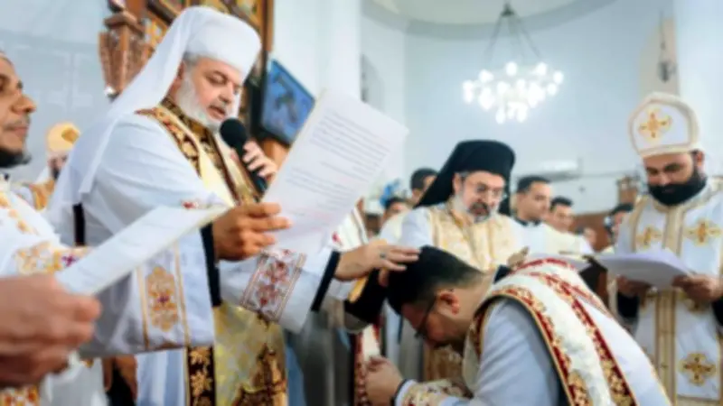 الكنيسة الكاثوليكية تحتفل بسيامة الأب إغناطيوس فايق كاهنا جديدا