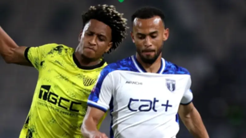 النيران الصديقة تصدم متصدر الدوري المغربي وتقصيه من كأس العرش