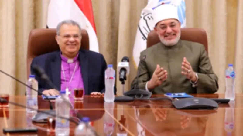 رئيس الطائفة الإنجيلية يزور مفتي الجمهورية مهنئًا بعيد الأضحى