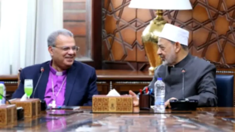 رئيس الطائفة الإنجيلية يهنئ شيخ الأزهر بعيد الأضحى ويؤكد دعم التعايش