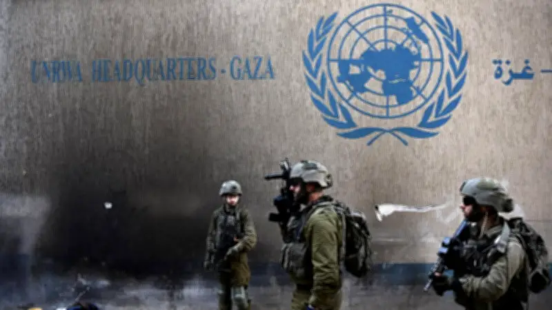 فلسطين تدين قرار الاحتلال ببناء منشآت على أنقاض الأونروا بالقدس