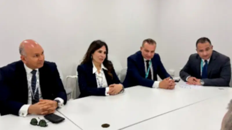 المنشاوي تبحث مع نظيرتها البحرينية تعزيز التعاون الإسكاني والتنموي