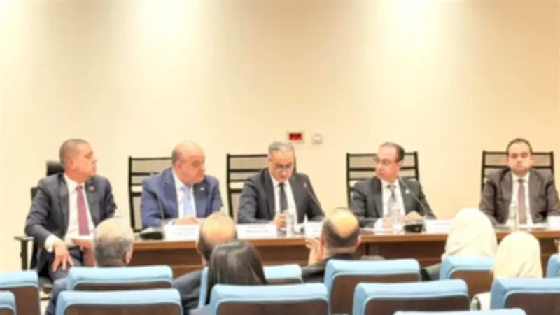 لجنة الصحة بالنواب تناقش ضبط المحتوى الطبي على الإنترنت بحضور حماية المستهلك