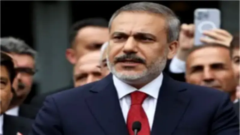وزير الخارجية التركي يدعو للحفاظ على وقف إطلاق النار بين أمريكا وإيران