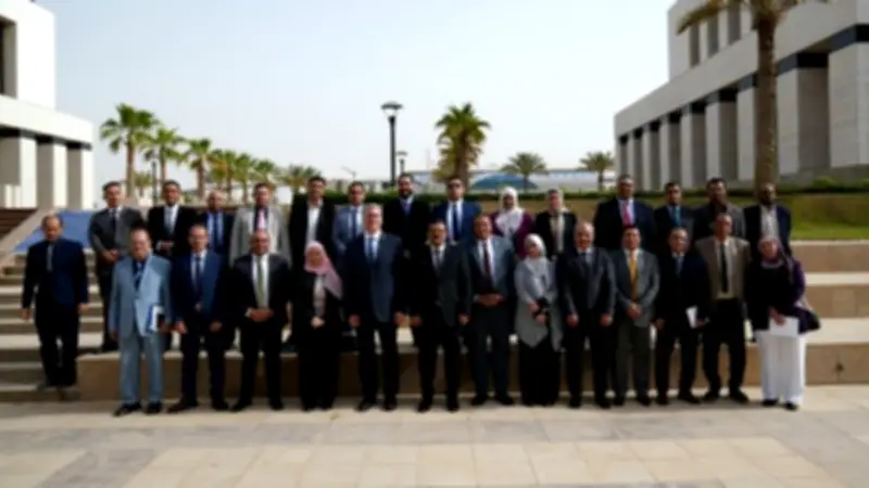 وزير البترول يلتقي كوادر التعدين المرشحة لتدريب متقدم بأستراليا