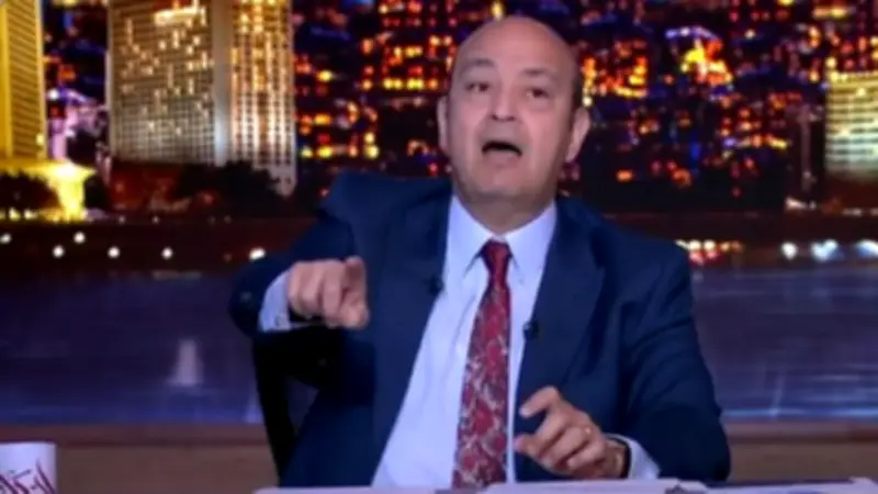 عمرو أديب يمازح أسامة شلبي بطل إيقاف عملية دهس بإيطاليا