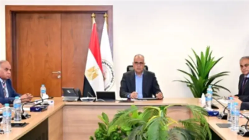 رفع حالة الطوارئ بالبحيرة وتطهير الترع ومواجهة مخالفات الري بالغمر