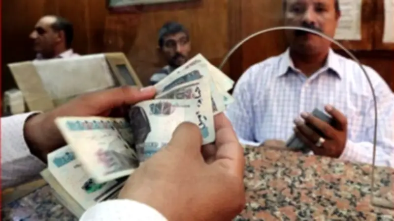 اقتراح برلماني بالعودة للصرف اليدوي لحل أزمة المعاشات قبل العيد