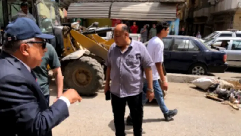 محافظ الدقهلية يقود حملة مكبرة لإزالة الإشغالات بشوارع الدراسات وعبده معروف