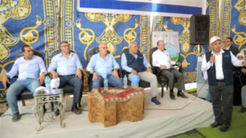 مزارعو قنا لوزير الري: الري بالتنقيط أفضل بكثير ويوفر الجهد والنفقات