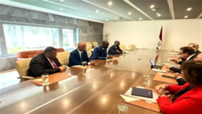 وزير الصحة يبحث تعزيز التعاون الصحي مع روسيا وموريتانيا والسودان بجنيف