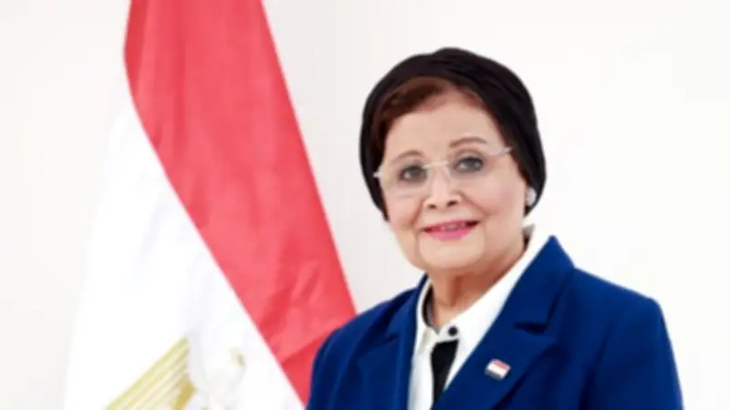 الصحة: النساء في منتصف العمر يواجهن تغيرات جسدية ونفسية واجتماعية عميقة