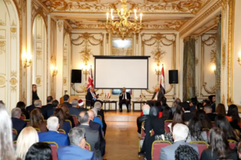 وزير الخارجية يثمن دور الجالية المصرية في بريطانيا لتعزيز العلاقات الثنائية