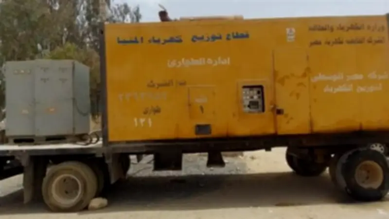 وصول مولدين كهربائيين جديدين لمحطة الفرافرة لتأمين التغذية وقت الأحمال