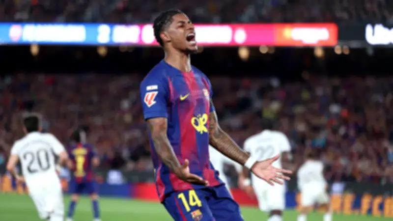 بأمر فليك.. برشلونة يقرر الإبقاء على راشفورد بشكل نهائي