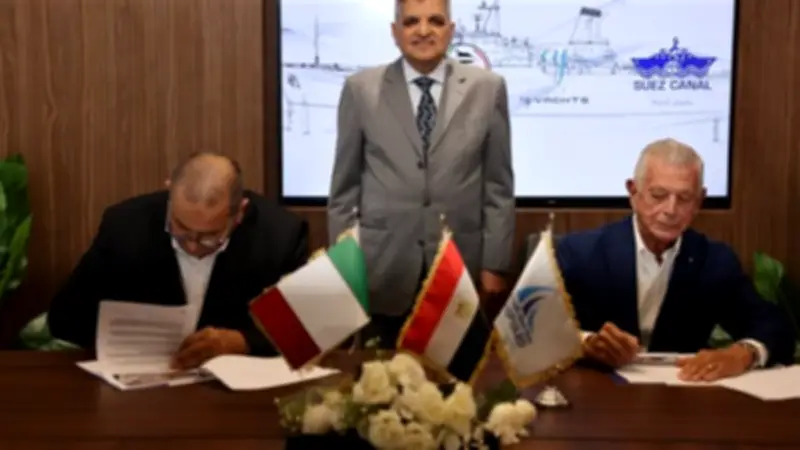 قناة السويس للقوارب تصدر قاطرتين جديدتين إلى إيطاليا بعقد ضخم