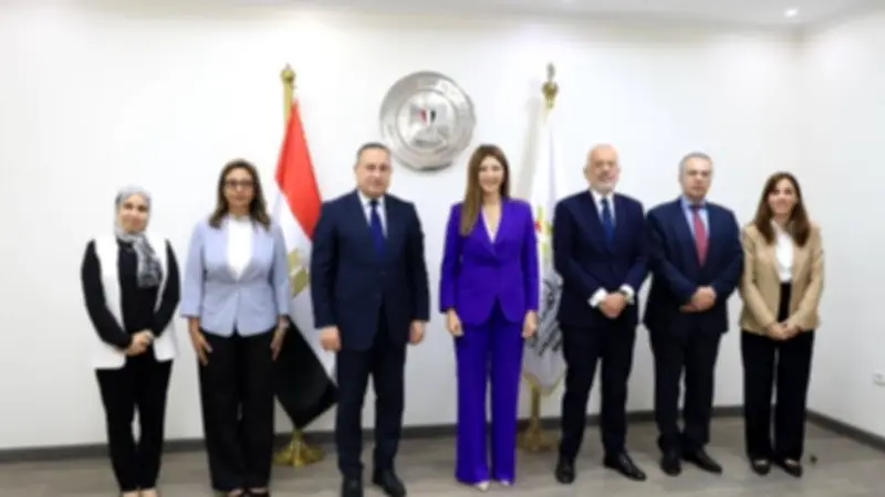 وزير التعليم العالي يبحث مع نظيرته اليونانية تعزيز التعاون الأكاديمي