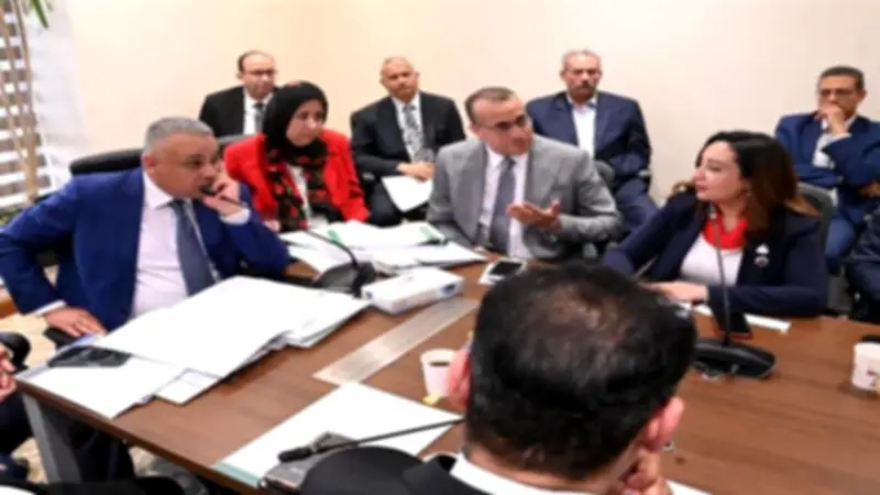 عميد طب أسيوط يعلن بدء خطة التوسع في مستشفى أم القصور الجامعي