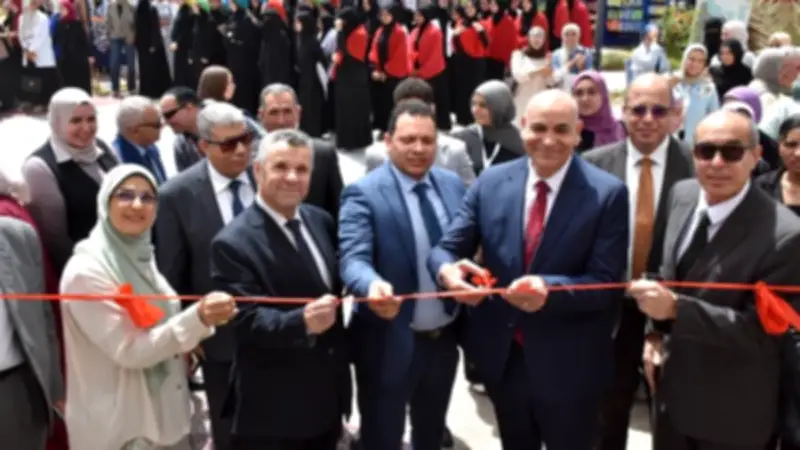 ختام الأنشطة الطلابية بتربية طفولة السادات في حفل فني وثقافي