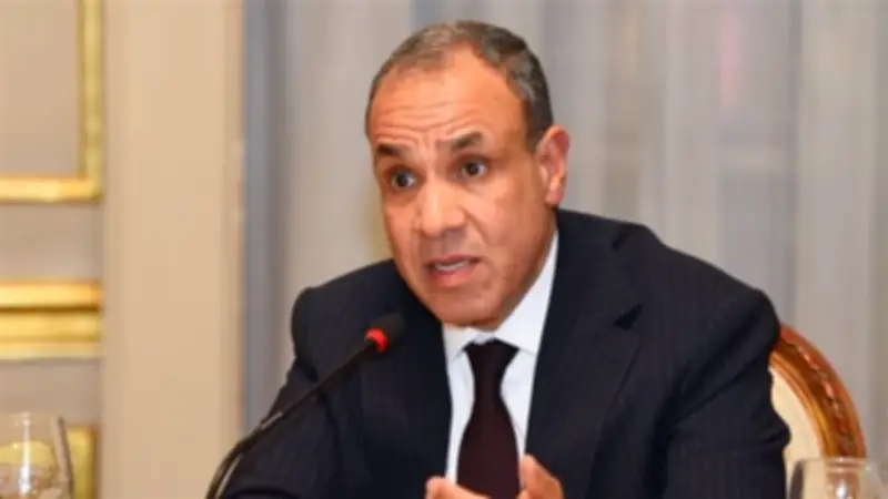 وزير الخارجية يؤكد أهمية تعزيز التعاون البرلماني المصري البريطاني