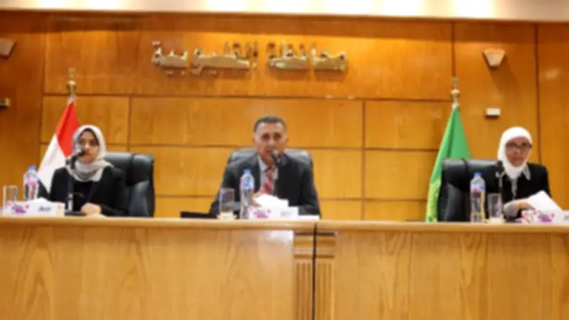 محافظ القليوبية يوجه بسرعة حل شكاوى المواطنين وتكثيف الحملات المرورية