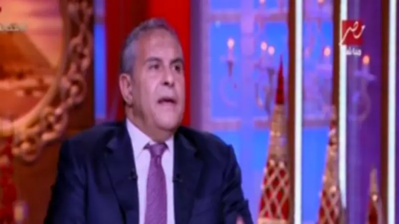 طاهر أبو زيد: نويت الإطاحة برئيس نادٍ فاسد لكن الروتين عطلني