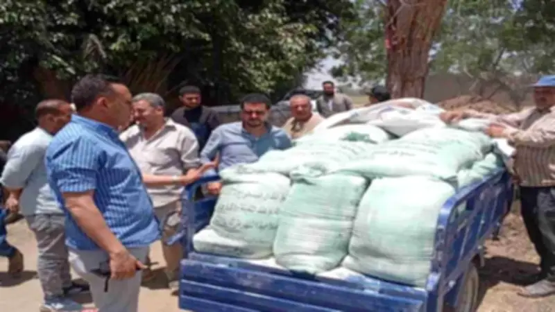 ضبط طن دقيق مدعم قبل بيعه في السوق السوداء بالمنوفية