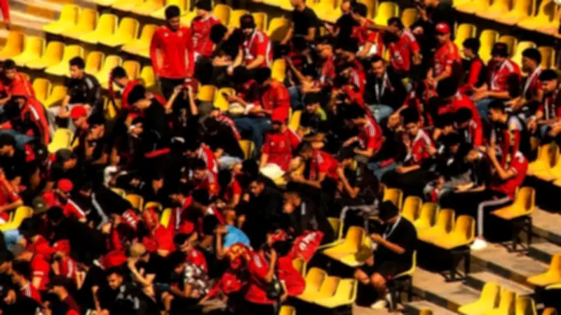 جماهير الأهلي تدعم الفريق في برج العرب قبل مواجهة المصري بالدوري