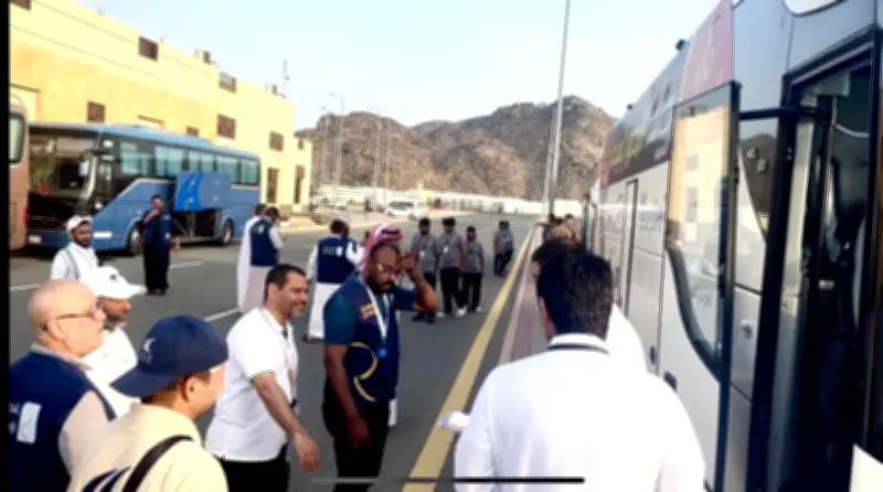 الحج السياحي المصري في ثوب جديد: تطبيقات ذكية وتتبع للحافلات وتطوير شامل بالمشاعر