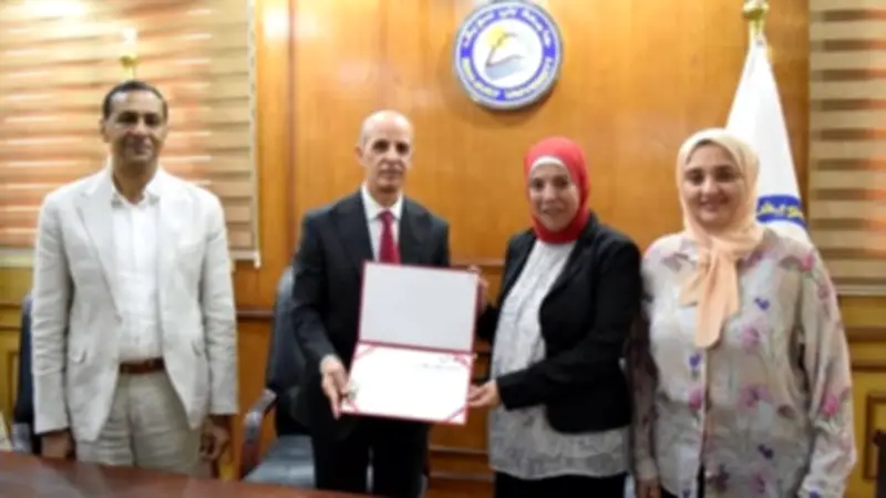 تكريم المشاركين بجامعة بني سويف وإعانات عاجلة للأسر الأولى بالرعاية